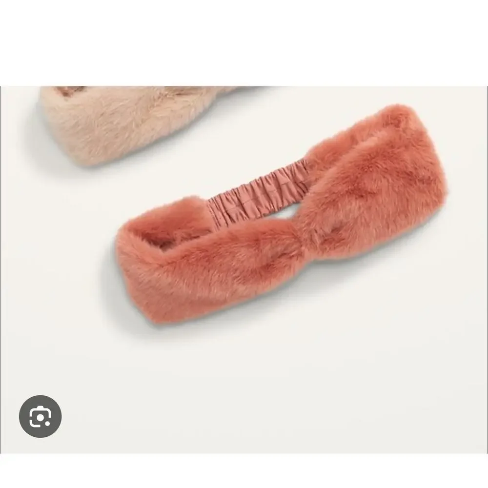 Old Navy Faux Fur Bow Stretch Headwrap Cozy Headband Coral Girls OS EUC